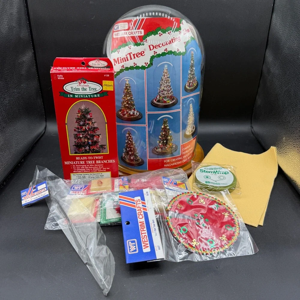 Vintage Westrim Crafts MiniTree Miniature Christmas Craft Kit Beaded Glass Dome